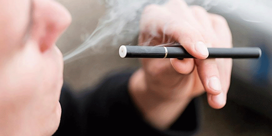 Διακοπή Καπνίσματος: Αντικατάστησέ Το Με Άτμισμα